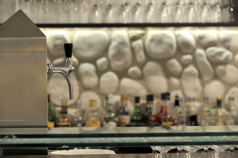 Bivius Hotel Restaurant Luxembourg Strassen Exteriör bild